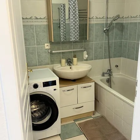 Apartment Borders Loft 2 Minutes From Basel- Near Airport