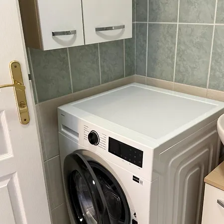 Borders Loft 2 Minutes From Basel- Near Airport Apartment *